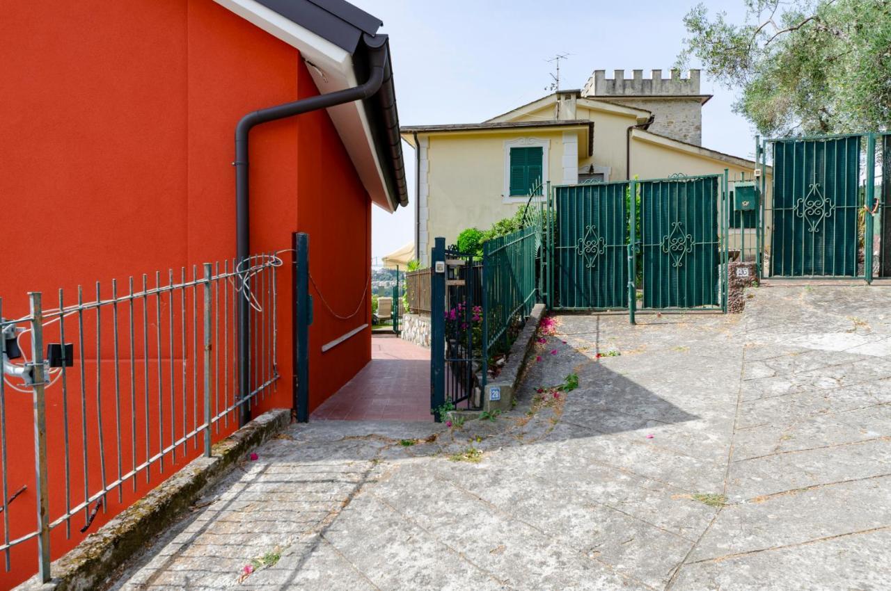Joivy Inviting Flat With Garden And Sea View In Rapallo Exterior foto